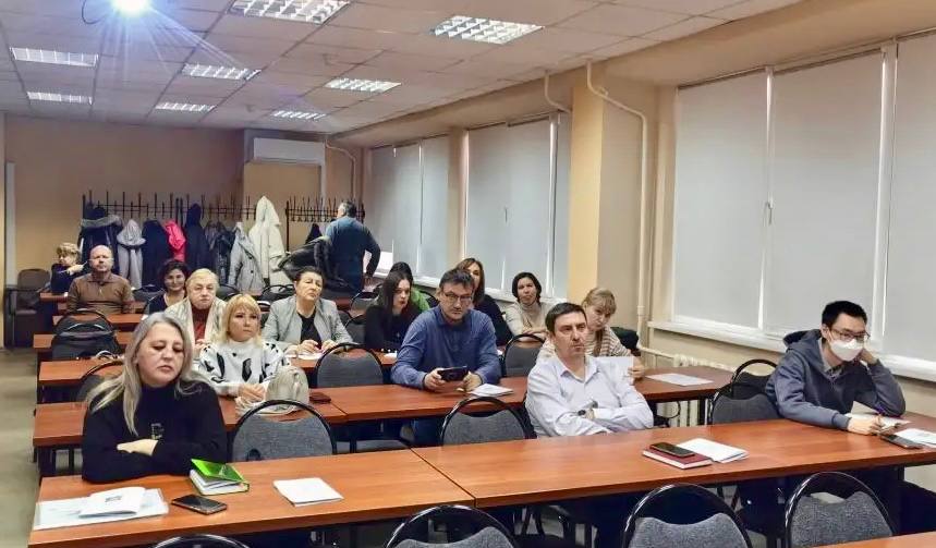 «Волгоградский институт профсоюзного движения» и Волгоградская областная организация профсоюза работников здравоохранения РФ организовали образовательный семинар для для старших уполномоченных по охране труда