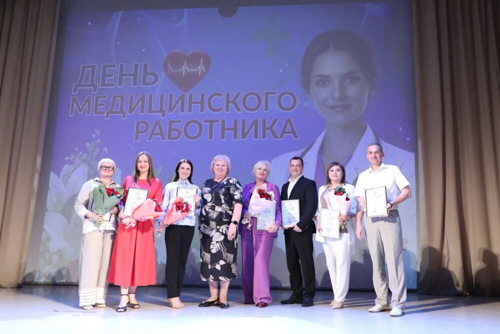 В Волгограде прошел праздничный концерт ко Дню медицинского работника.